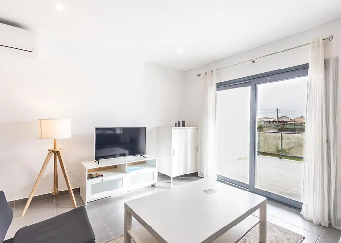 Mar T2 - By Smarthomes Apartment *